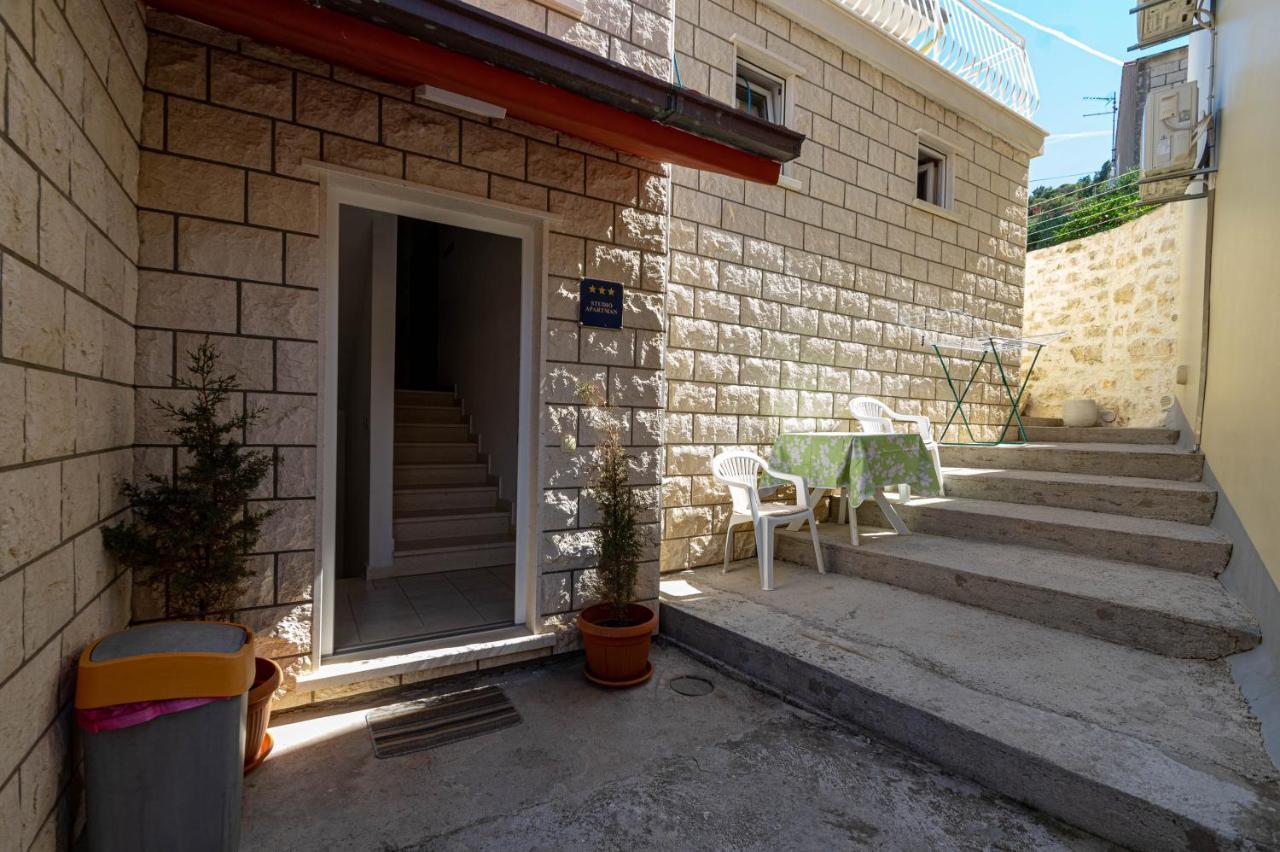 Apartments By The Sea Korcula - 10051 מראה חיצוני תמונה